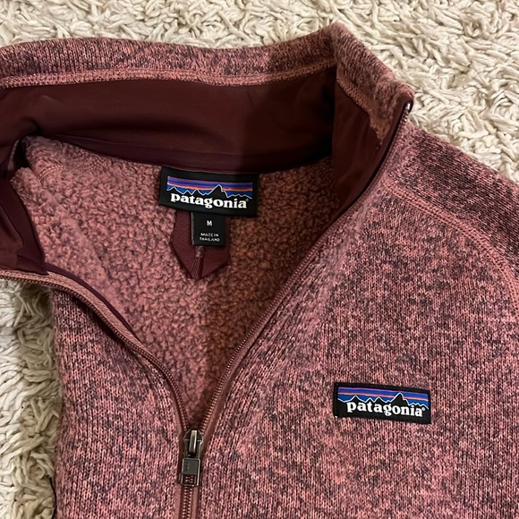 Patagonia quarter zip - Picture 2 of 3